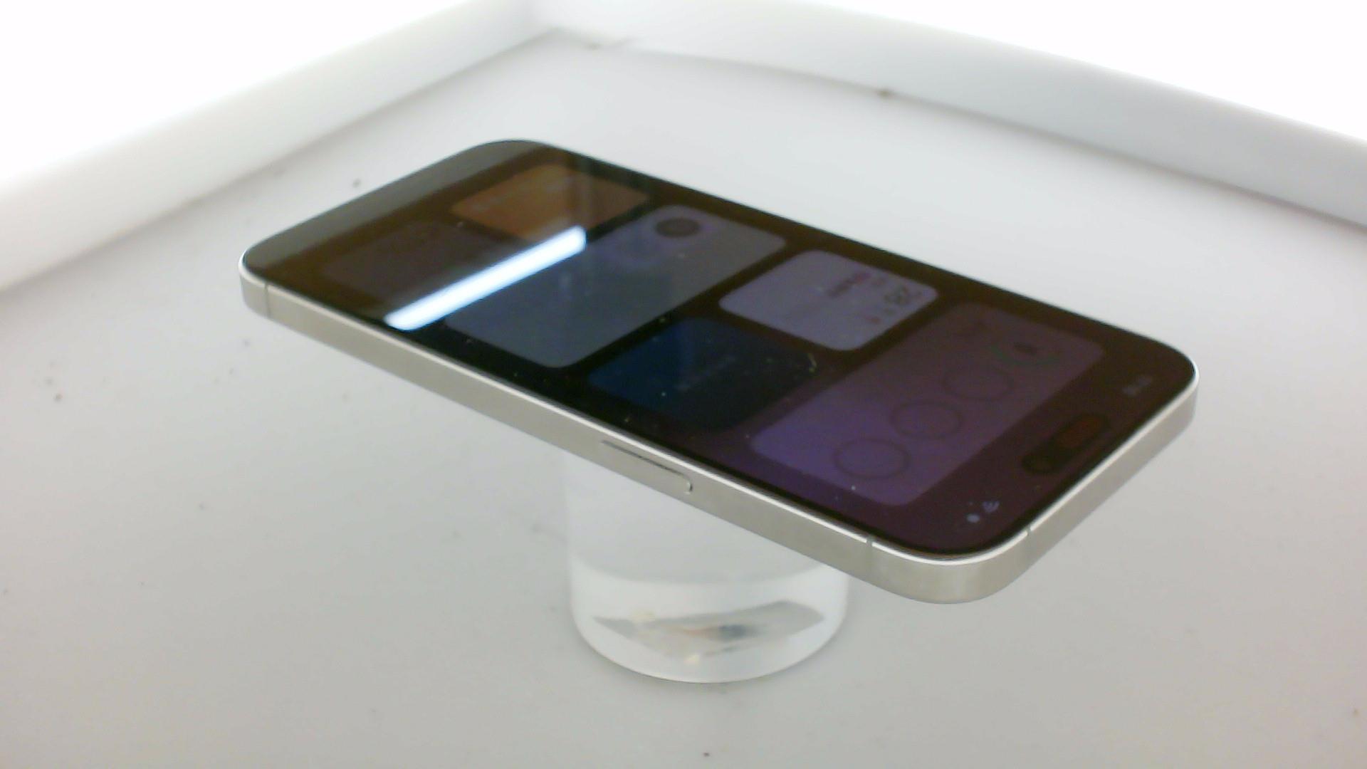 苹果【iPhone 15 Pro Max】95新 