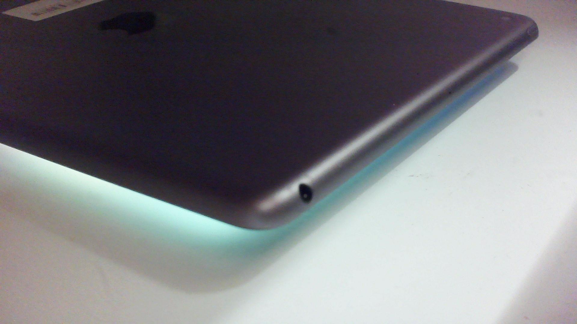 苹果【iPad9 10.2英寸 21款】WIFI版 深空灰 64G 国行 9成新 