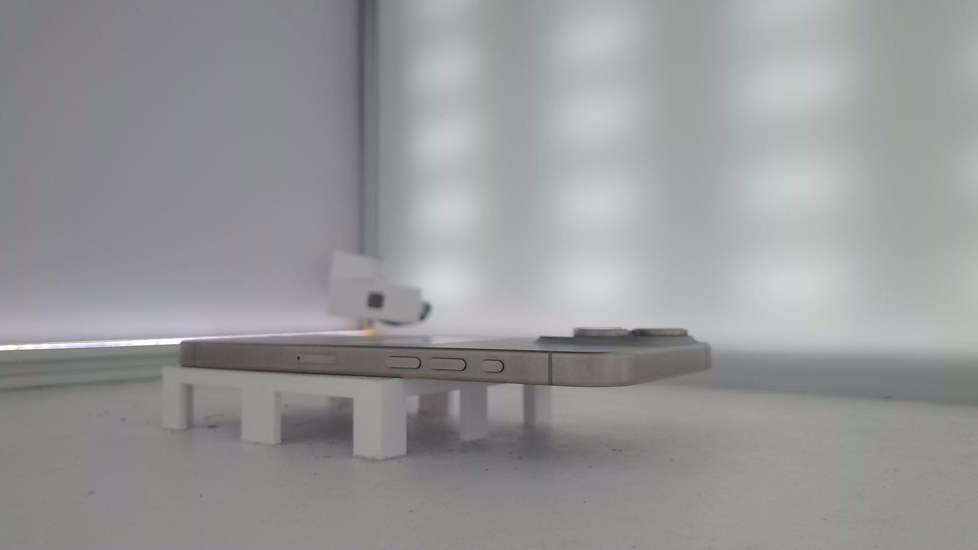 苹果【iPhone 15 Pro Max】95新 