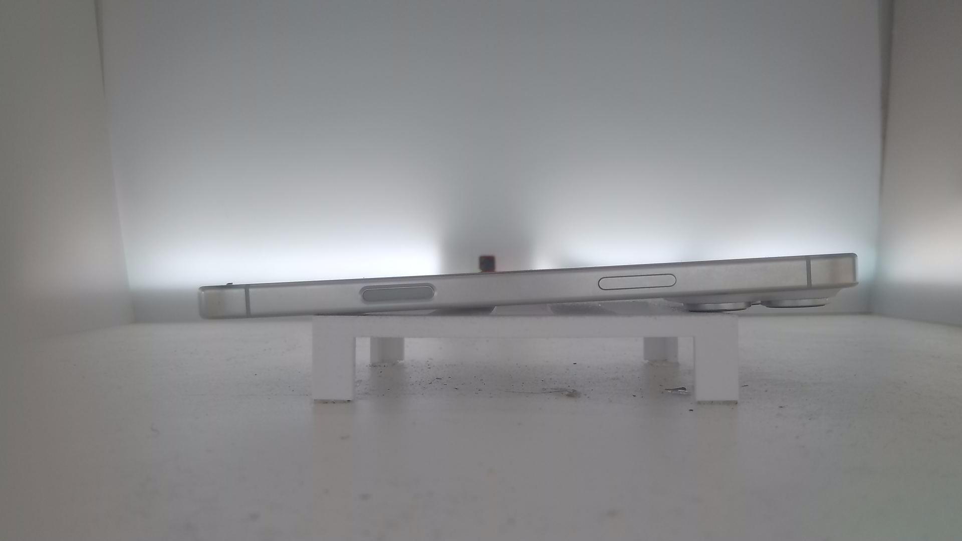 苹果【iPhone 16 pro max】95新 