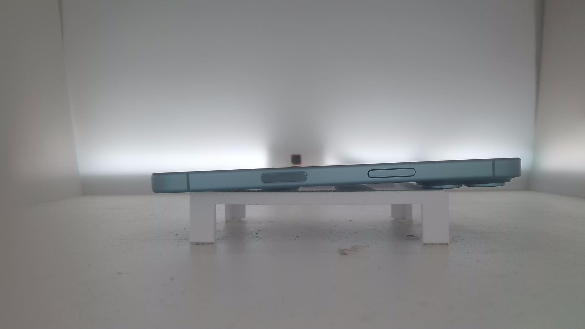 苹果【iPhone 16】95新 