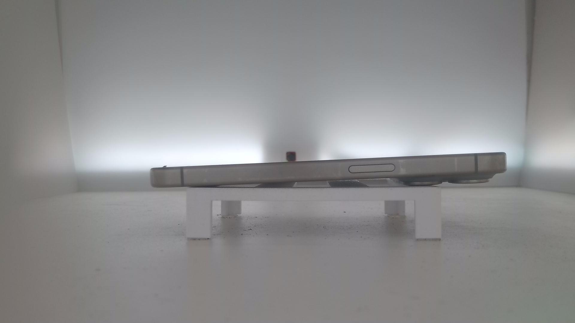 苹果【iPhone 15 Pro】95新 