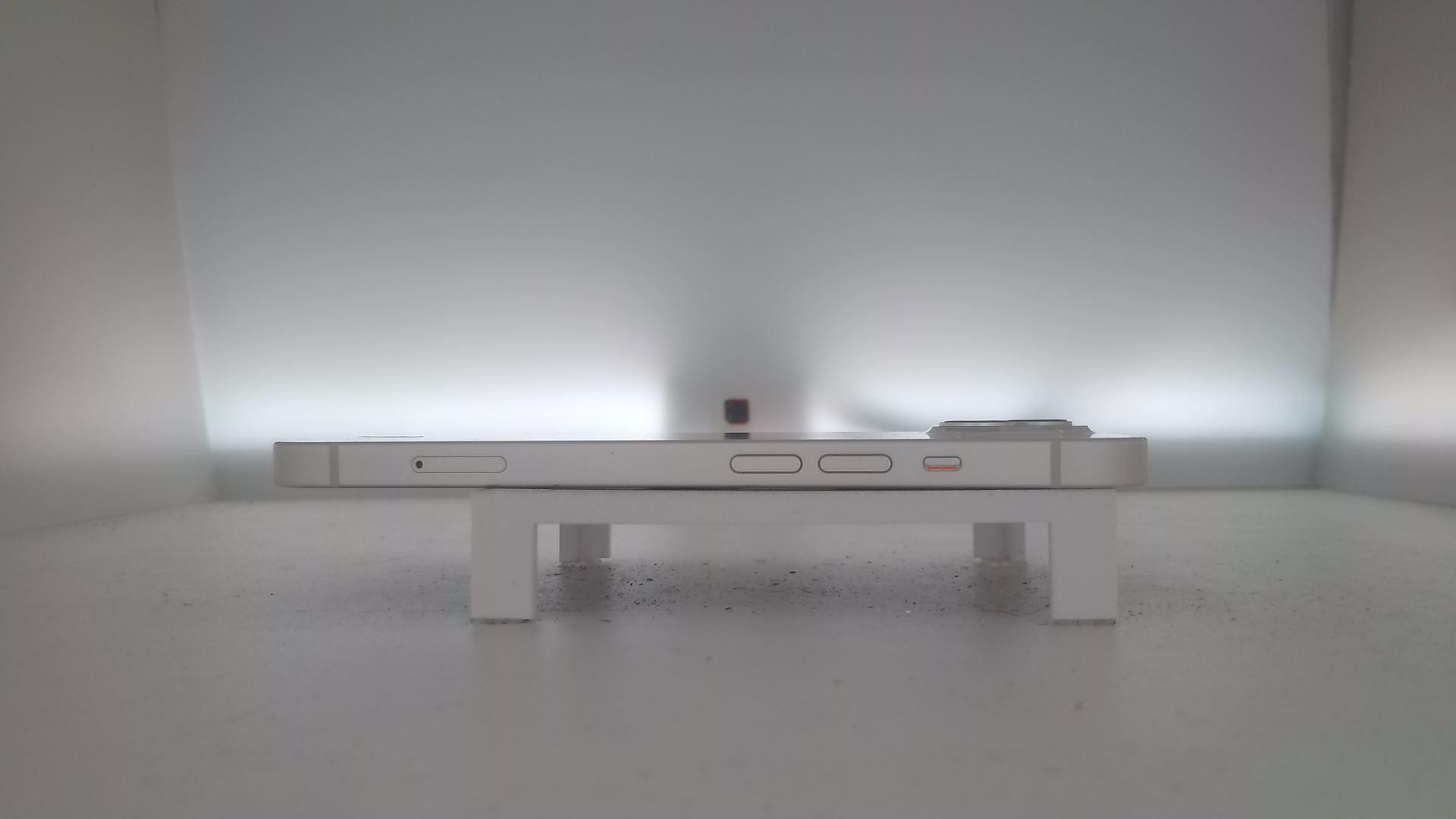 苹果【iPhone 13】95新 