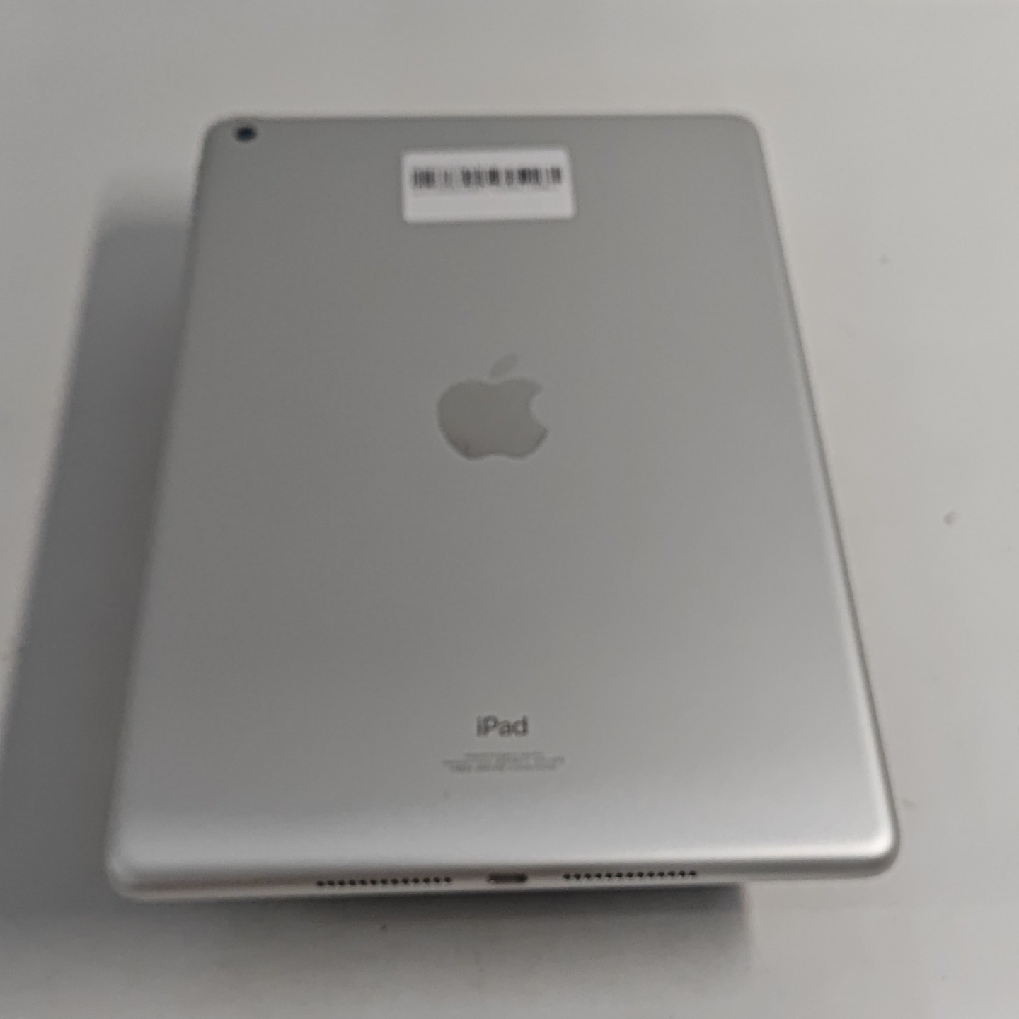 苹果【iPad9 10.2英寸 21款】WIFI版 银色 256G 国行 95新 