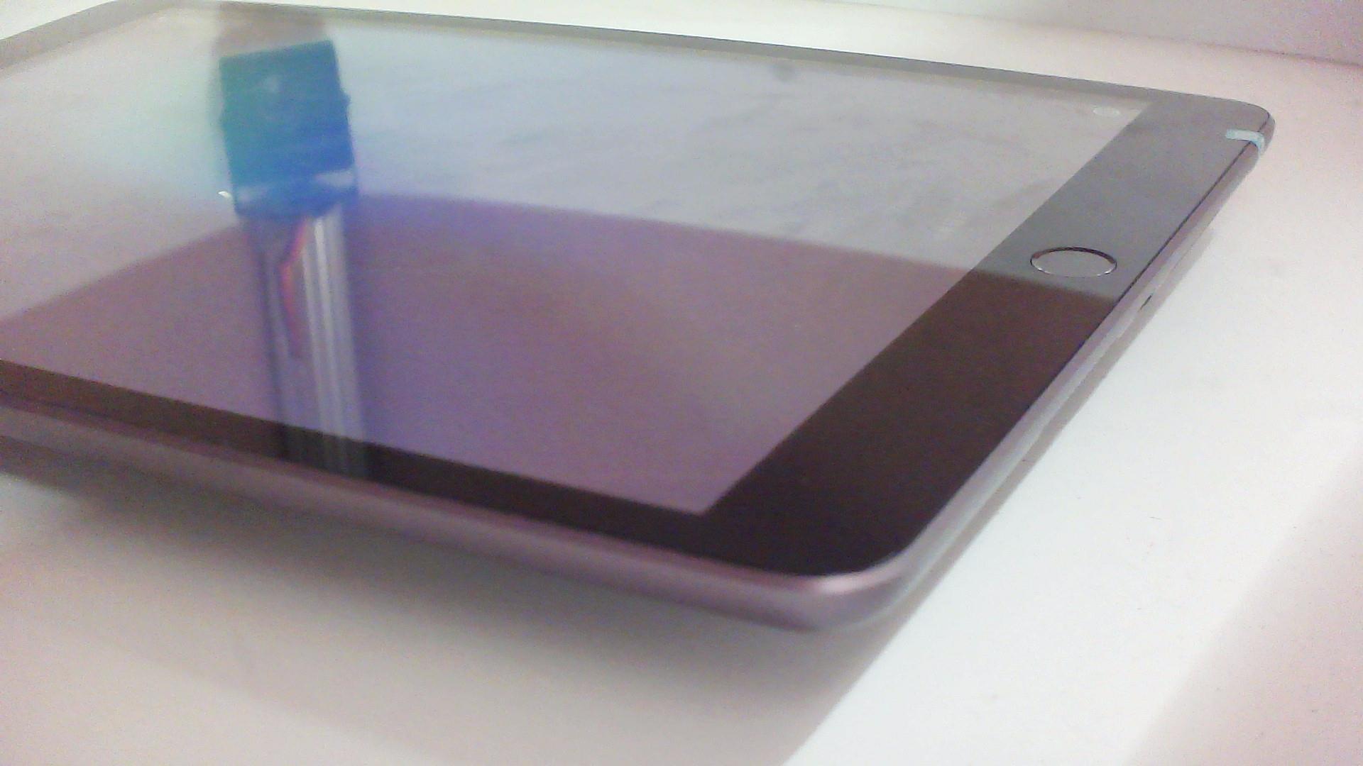 苹果【iPad9 10.2英寸 21款】WIFI版 深空灰 64G 国行 95新 