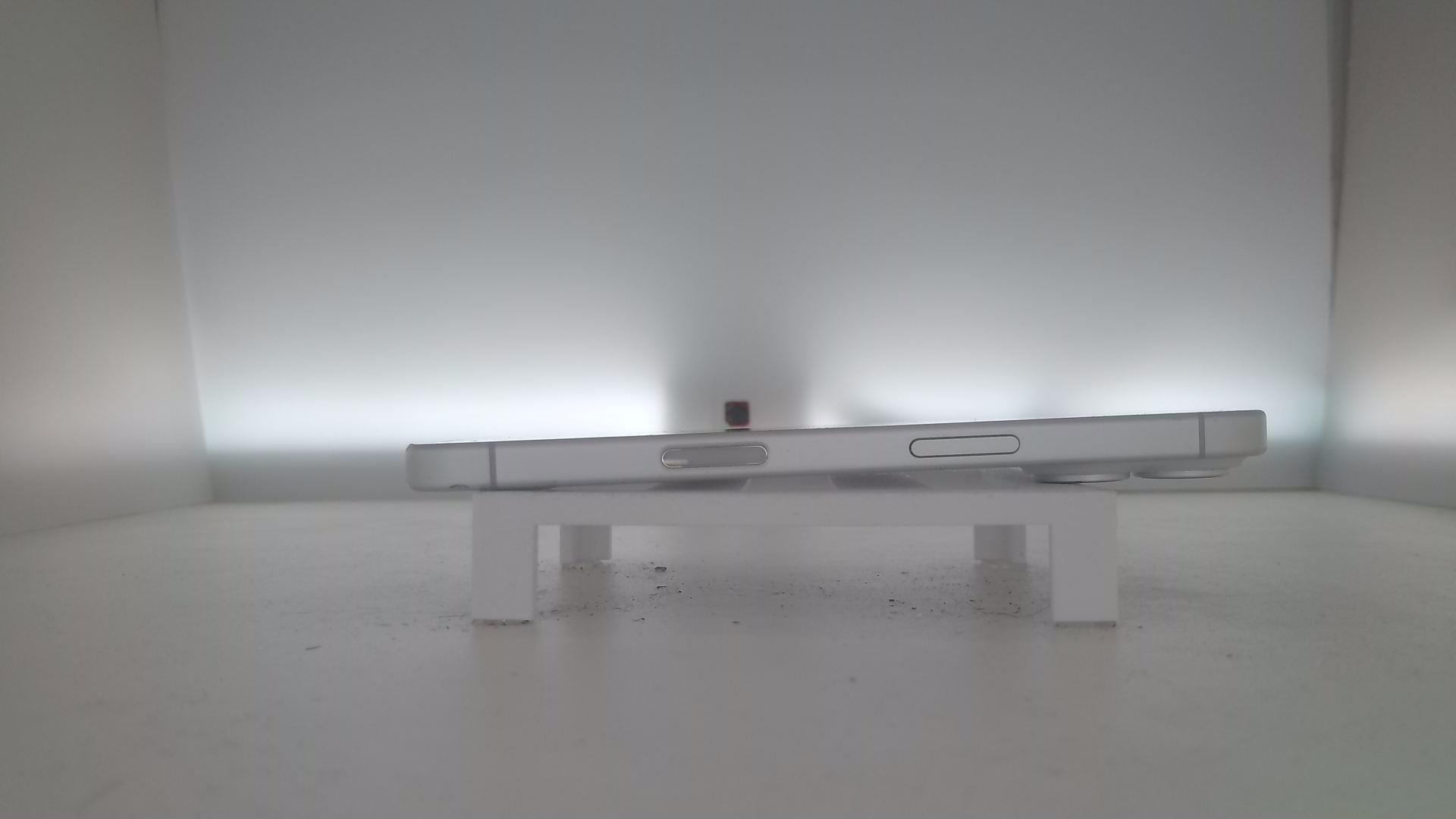 苹果【iPhone 16】9成新 