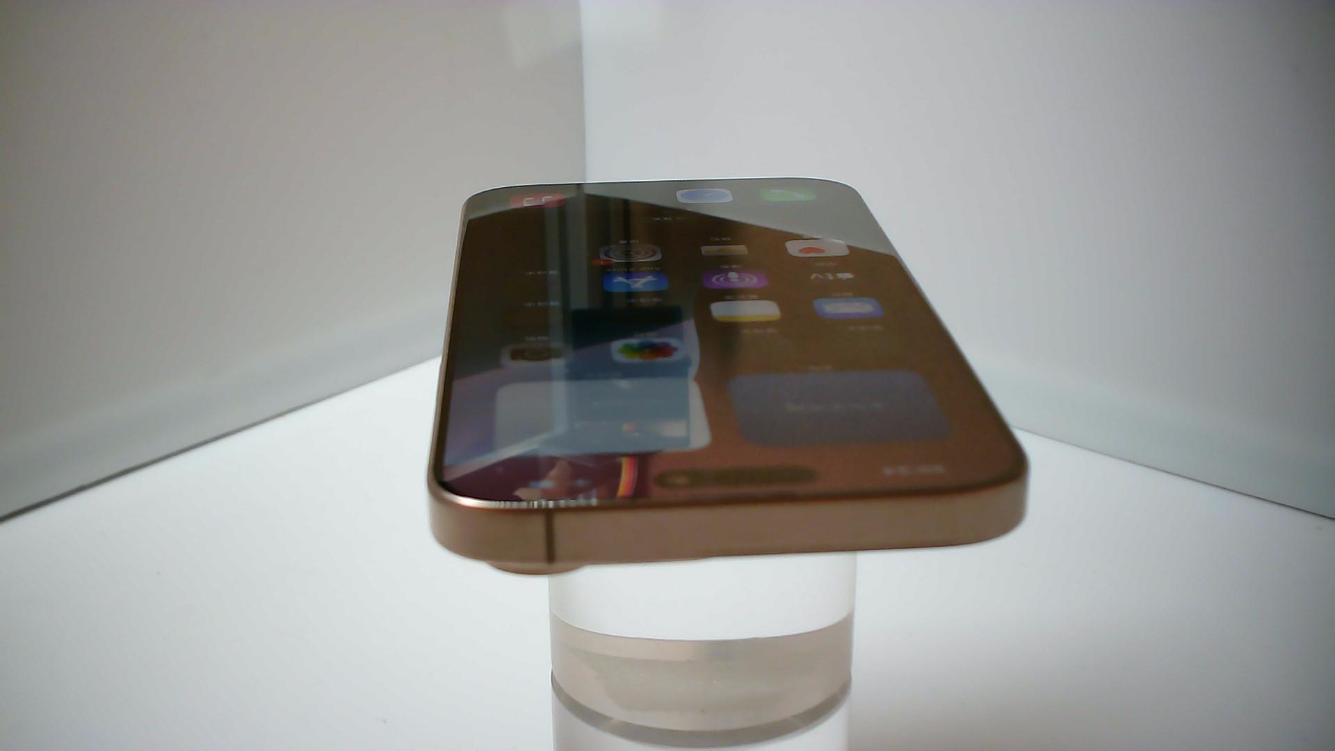 苹果【iPhone 16 pro max】99新 