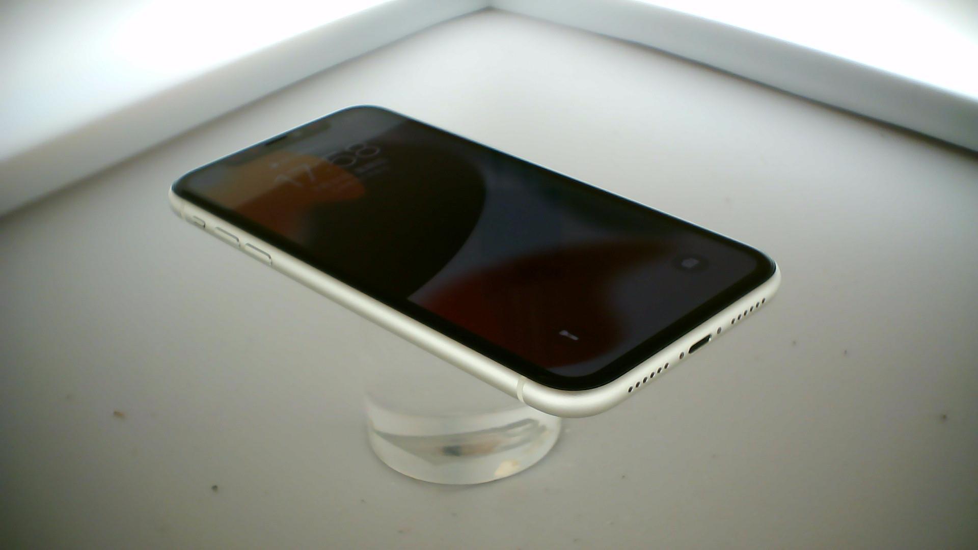 苹果【iPhone 11】白色 128G 国行 9成新 