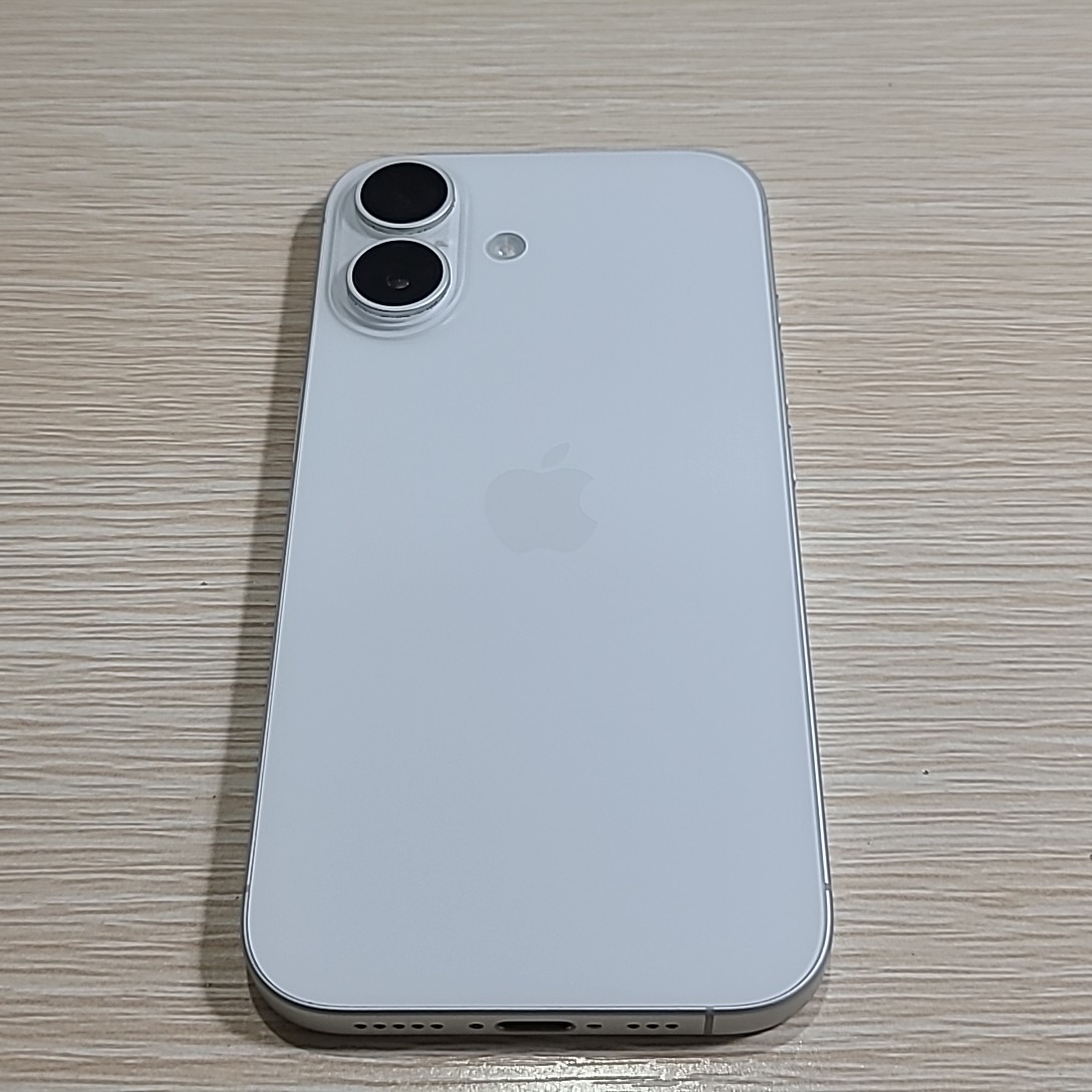 苹果【iPhone 16】5G全网通 白色 256G 国行 95新 
