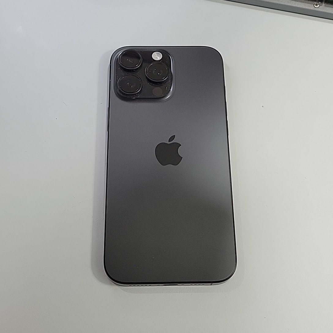 苹果【iPhone 16 pro max】95新 